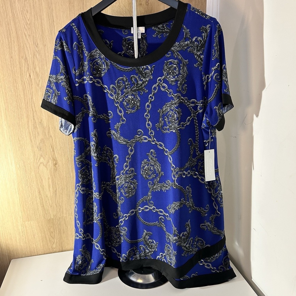VIP Knits by Avenue Royal Blue Baroque Chain Print Top Short Sleeve 14/16 NEW